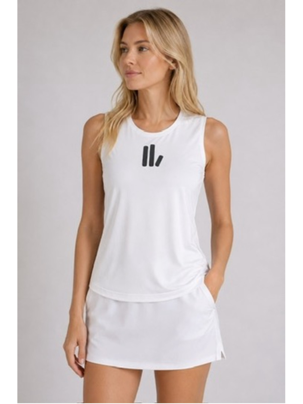 Jamie Sadock Athleisure Top White Golf Shirt Logo Accent Pocket Jersey Size XS
